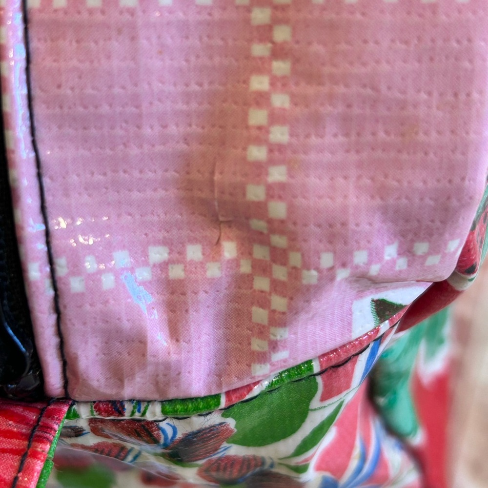 Floral Oilcloth Toiltery Bag - Loveshine - Picture 5 of 6